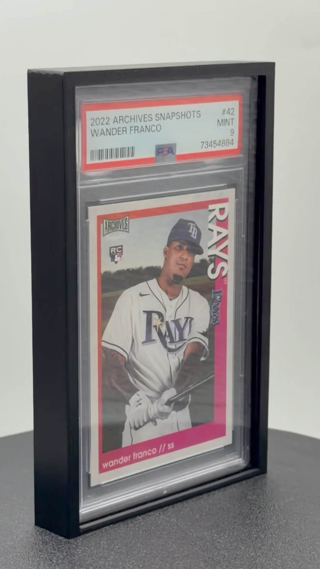 LoonLock Solo - PSA Graded Slab Wall Mount Display