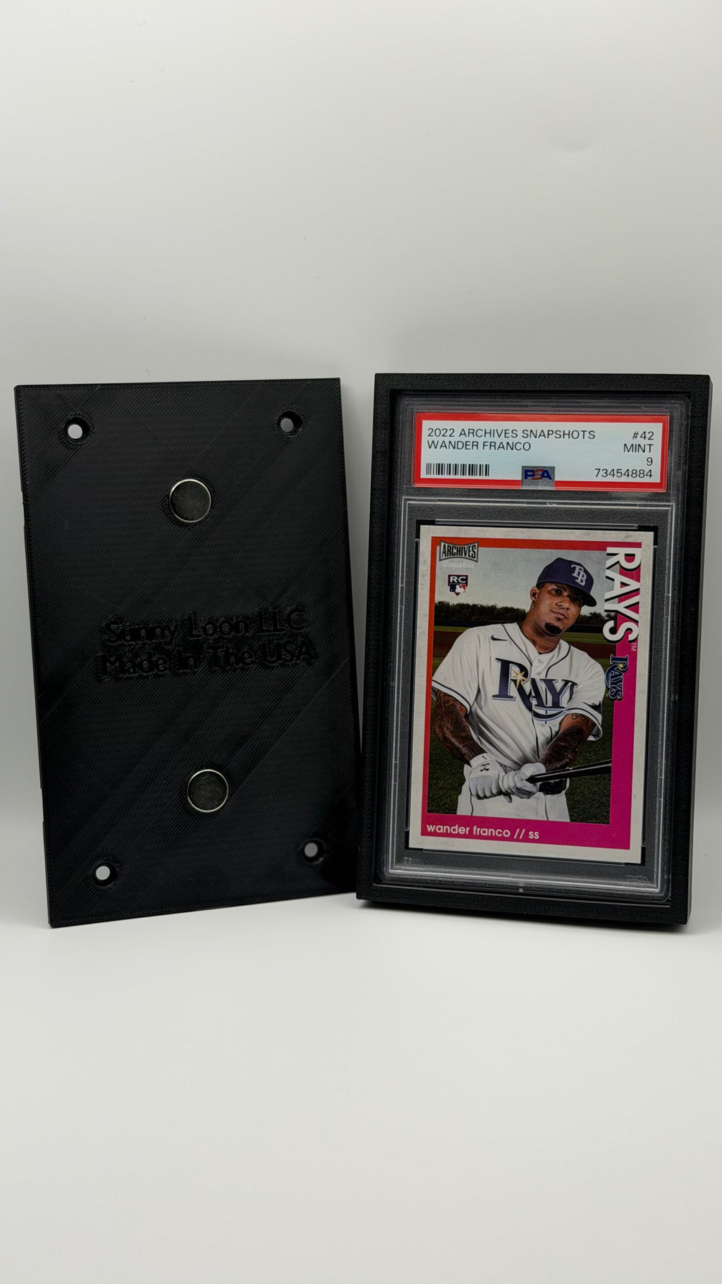 LoonLock Solo - PSA Graded Slab Wall Mount Display