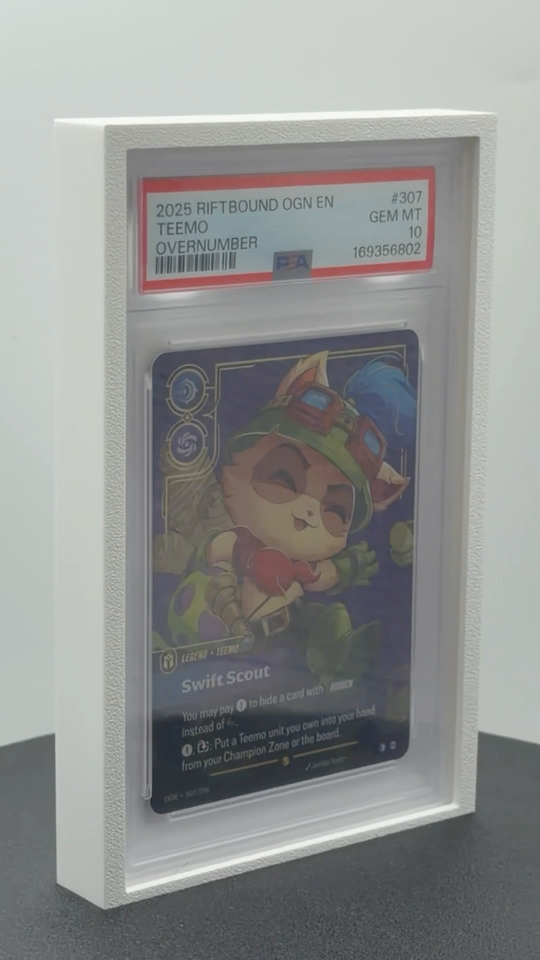 LoonLock Solo - PSA Graded Slab Wall Mount Display